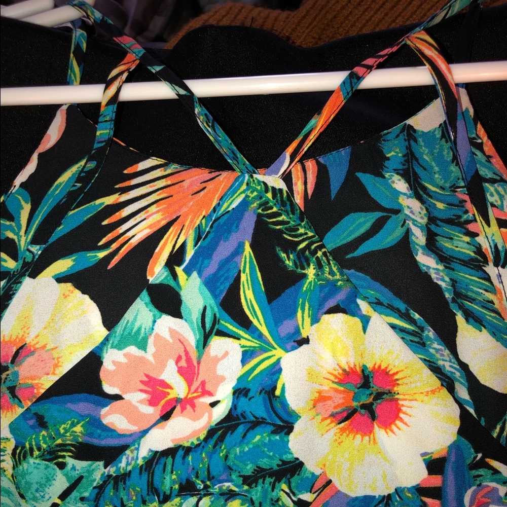 Fresh Flowy top - Picture 3 of 5